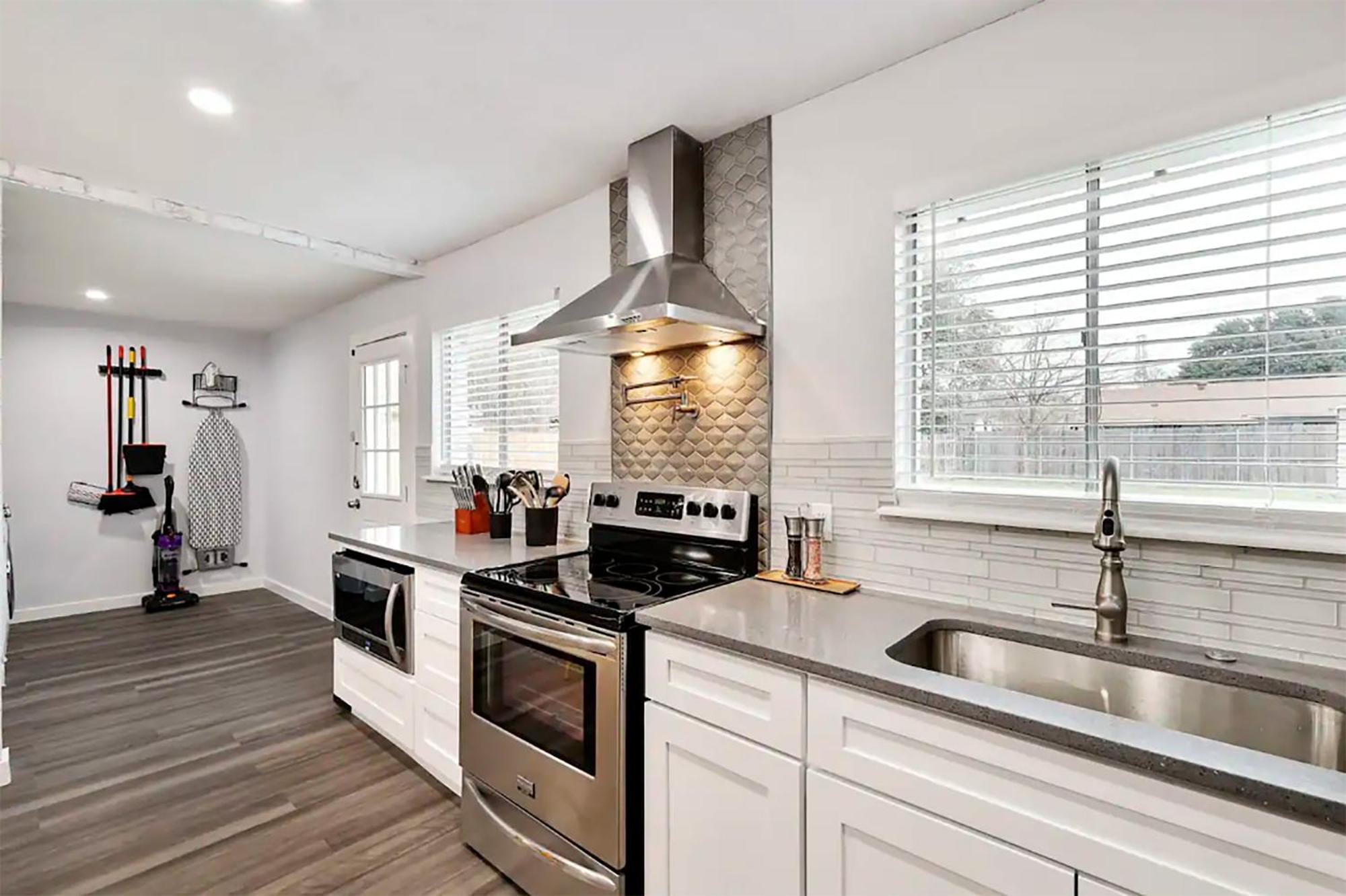 Upscale 3Br 2Ba Cozy Holiday Home With Pool & Grill Норт-Ричленд-Хиллс Экстерьер фото